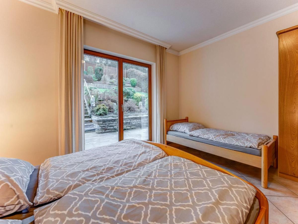 Spacious Flat In Adenau Near The N Rburgring Exteriör bild