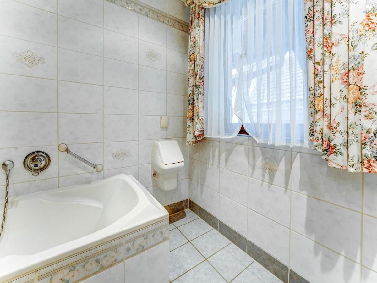 Spacious Flat In Adenau Near The N Rburgring Exteriör bild