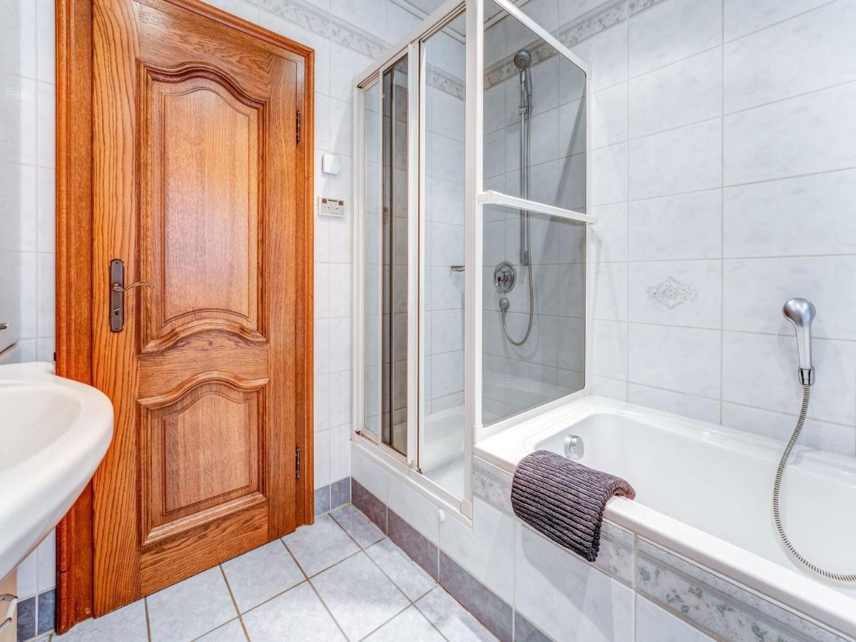 Spacious Flat In Adenau Near The N Rburgring Exteriör bild